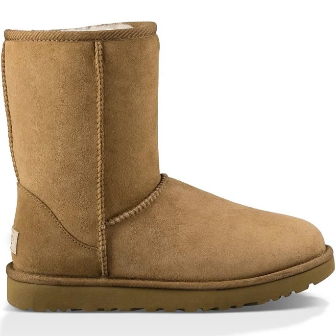 UGG Classic Short II гутал